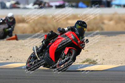 media/Apr-15-2022-Apex Assassins (Fri) [[9fb2e50610]]/Trackday Level 2/Session 4/Turn 4/